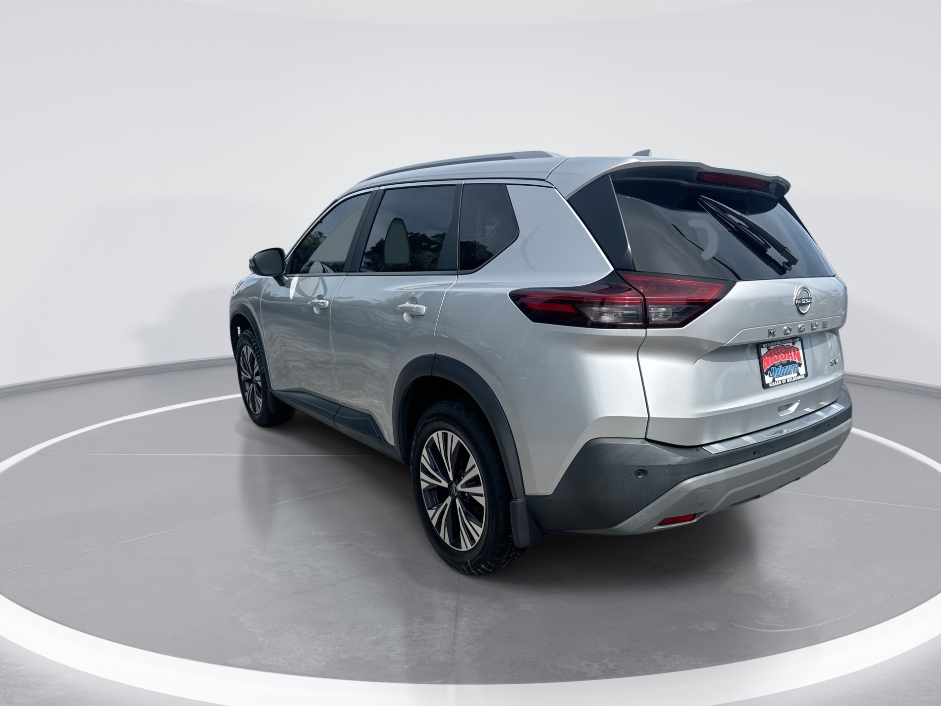 Certified 2023 Nissan Rogue SV w/ SV Premium B Package FWD image 6