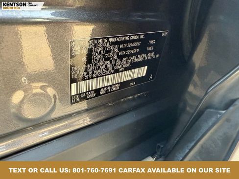 Used 2025 Toyota RAV4 XLE image 37