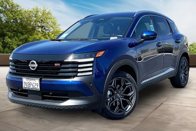 Certified 2025 Nissan Kicks SR AWD/4WD image 3