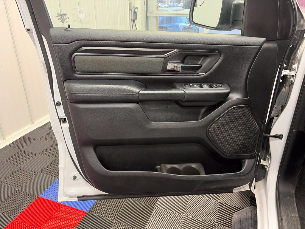 Used 2023 RAM 1500 Big Horn AWD/4WD image 18