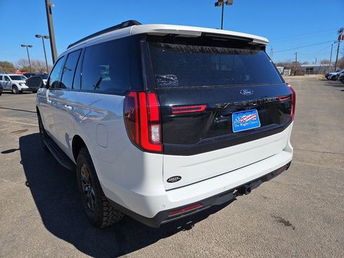 New 2026 Ford Expedition Tremor image 9