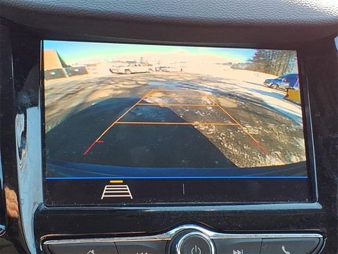 Used 2020 Chevrolet Trax LT image 20