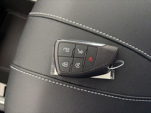 New 2026 Chevrolet Traverse LT w/ Driver Confidence Package image 23