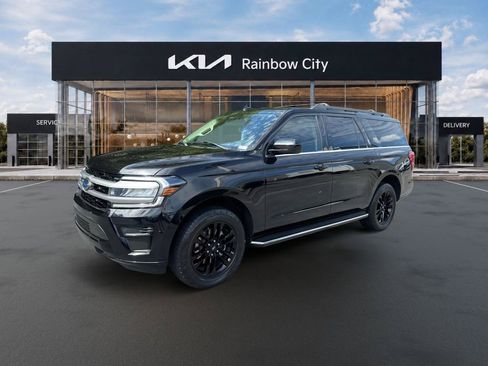 Used 2022 Ford Expedition Max XLT AWD/4WD image 1