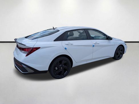 New 2026 Hyundai Elantra Sport FWD image 4