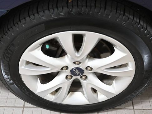 Used 2011 Ford Taurus SEL w/ 201A Rapid Spec Order Code AWD/4WD image 17