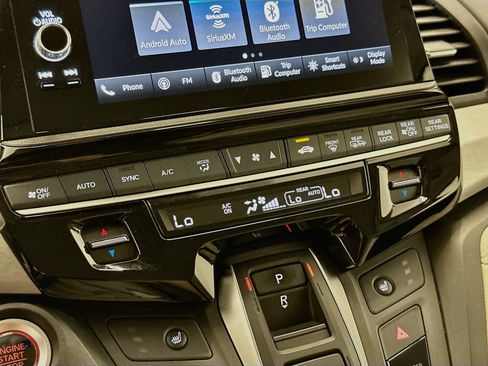 Used 2025 Honda Odyssey EX-L image 23