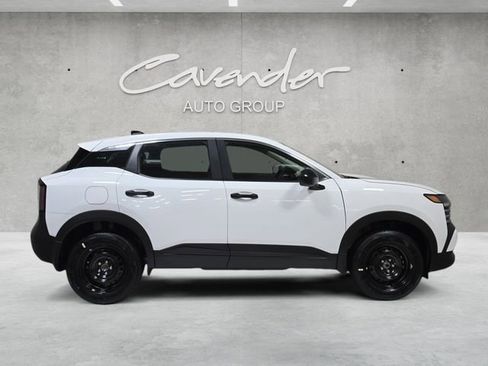 New 2026 Nissan Kicks S image 17