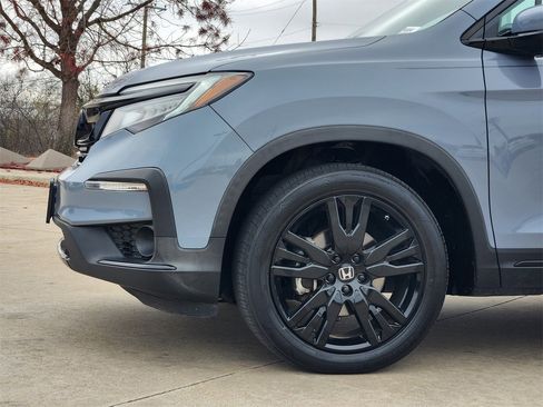 Certified 2022 Honda Pilot Black Edition image 8