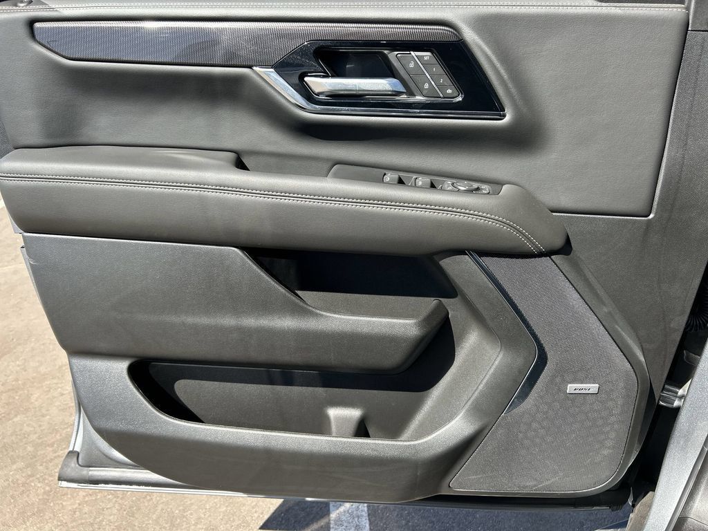 New 2026 GMC Yukon Elevation AWD/4WD image 23
