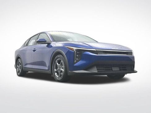 Used 2025 Kia K4 FWD image 33