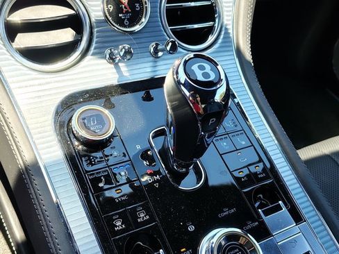 Used 2021 Bentley Continental GT AWD/4WD image 7