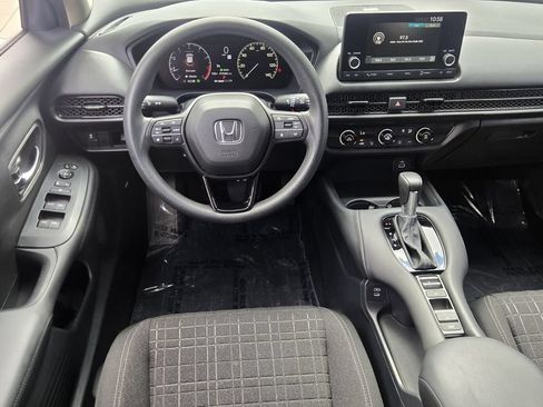Certified 2025 Honda HR-V LX image 12