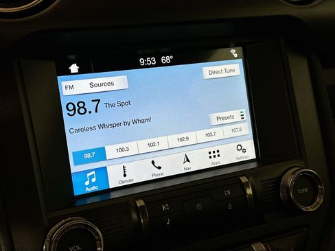 Used 2018 Ford Mustang Shelby GT350 w/ Convenience Package image 15