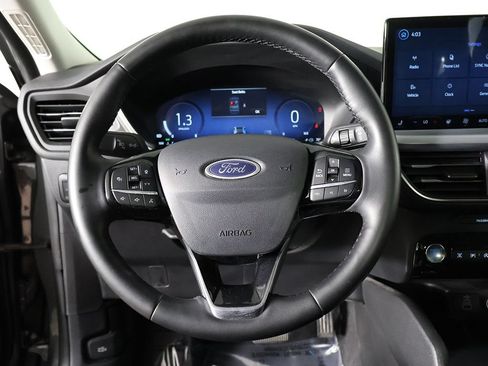 Used 2024 Ford Escape Platinum AWD/4WD image 39