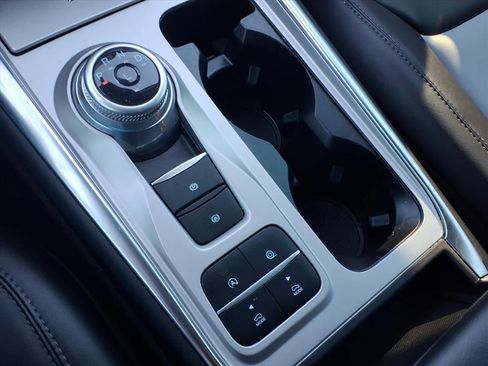 Used 2023 Ford Explorer XLT w/ Equipment Group 202A image 29