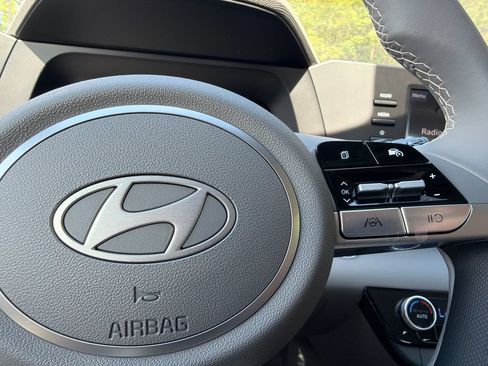 New 2026 Hyundai Elantra Sport FWD image 28