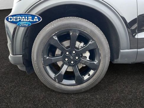 Certified 2023 Ford Explorer ST-Line image 18