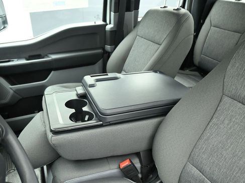 New 2026 Ford F350 XL w/ XL Chrome Package image 19