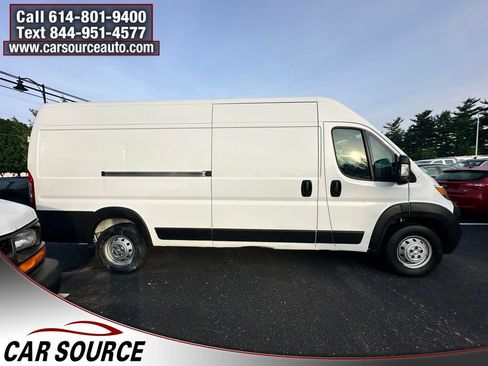 Used 2023 RAM ProMaster 3500 w/ Driver Convenience Group FWD image 4
