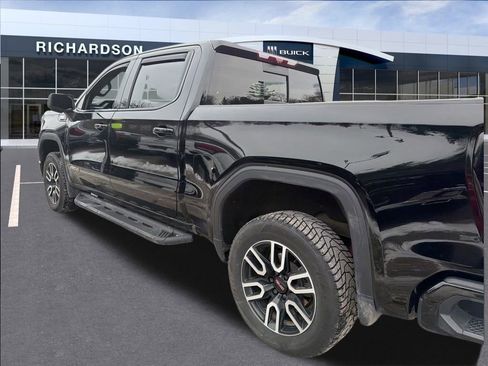 Used 2023 GMC Sierra 1500 AT4 w/ AT4 Premium Package image 15