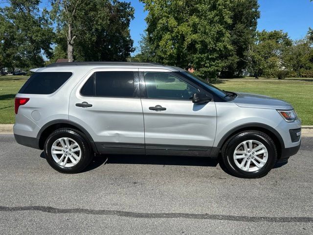 Used 2017 Ford Explorer 4WD image 30