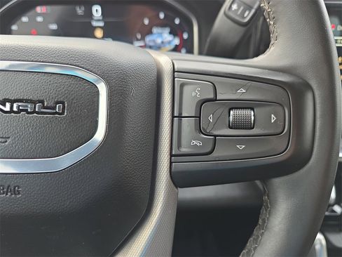 Used 2024 GMC Sierra 3500 Denali w/ Denali Reserve Package image 18