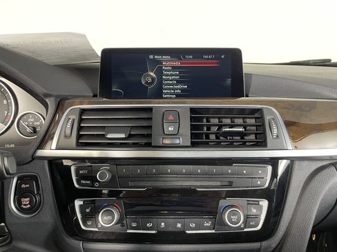 Used 2016 BMW 320i xDrive Sedan image 13