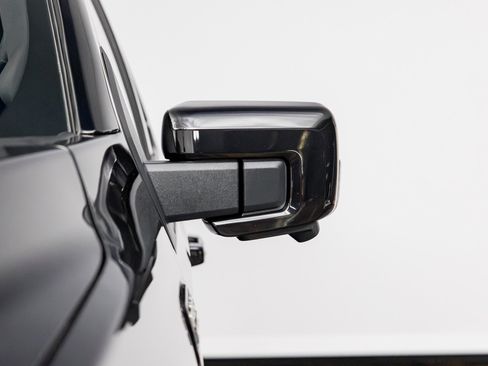 Used 2025 Ford F150 Platinum AWD/4WD image 8