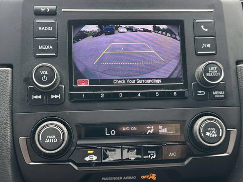 Used 2019 Honda Civic Sport image 22