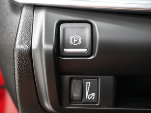 Used 2020 Cadillac CT4 V RWD image 29