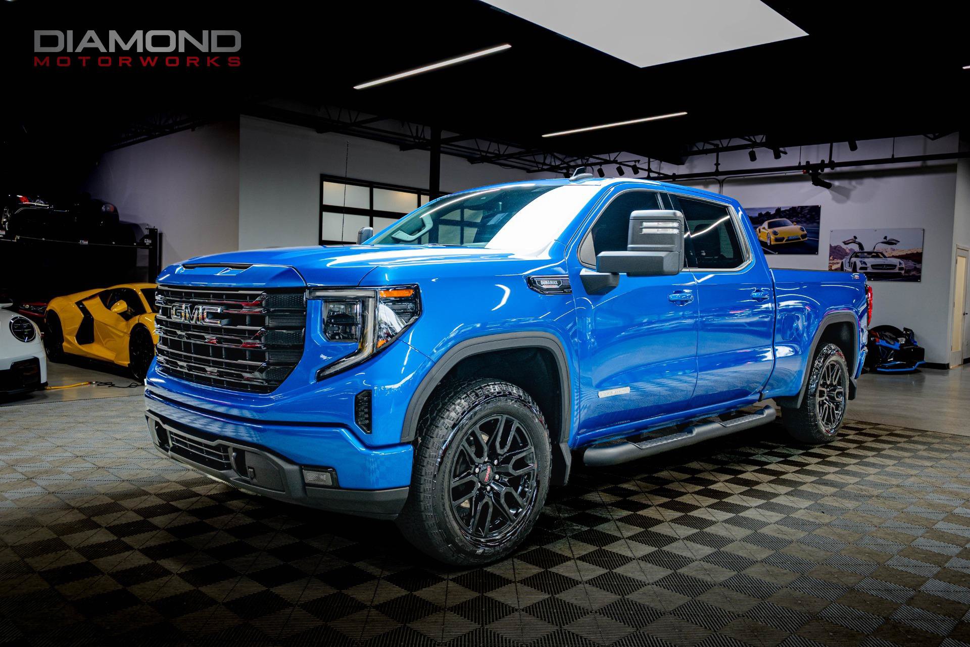 Used 2024 GMC Sierra 1500 Elevation AWD/4WD image 10