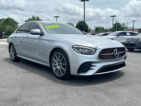 Used 2022 Mercedes-Benz E 350 Sedan w/ AMG Line Exterior image 2