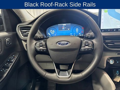 Used 2023 Ford Escape Platinum w/ Premium Technology Package AWD/4WD image 16