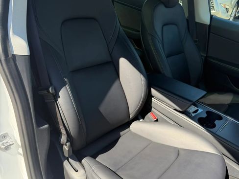 Used 2023 Tesla Model 3 Standard Range RWD image 19