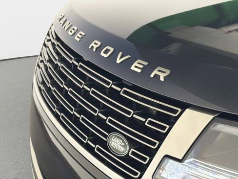 Used 2023 Land Rover Range Rover SE AWD/4WD image 11