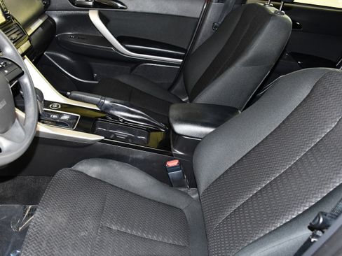 Used 2022 Mitsubishi Eclipse Cross ES AWD/4WD image 37