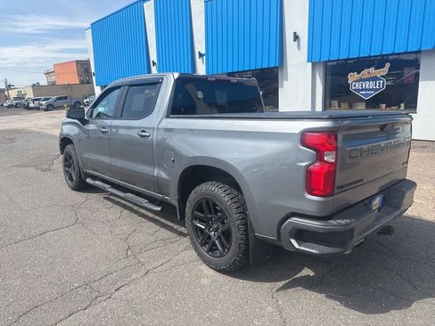 Used 2022 Chevrolet Silverado 1500 RST w/ LPO, Blackout Package AWD/4WD image 13