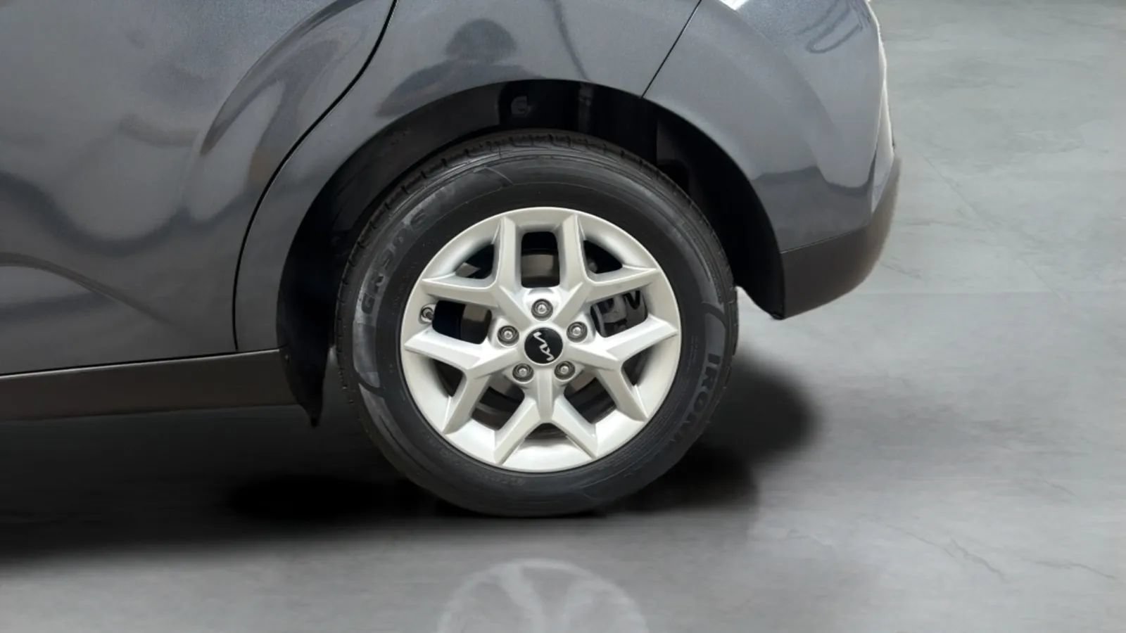 Used 2023 Kia Soul LX w/ Option Group 015 FWD image 25
