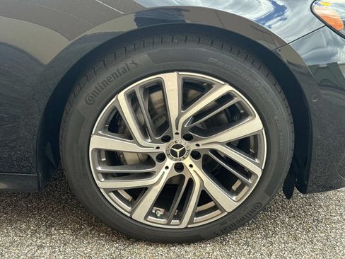 New 2027 Mercedes-Benz E 350 4MATIC Sedan image 3