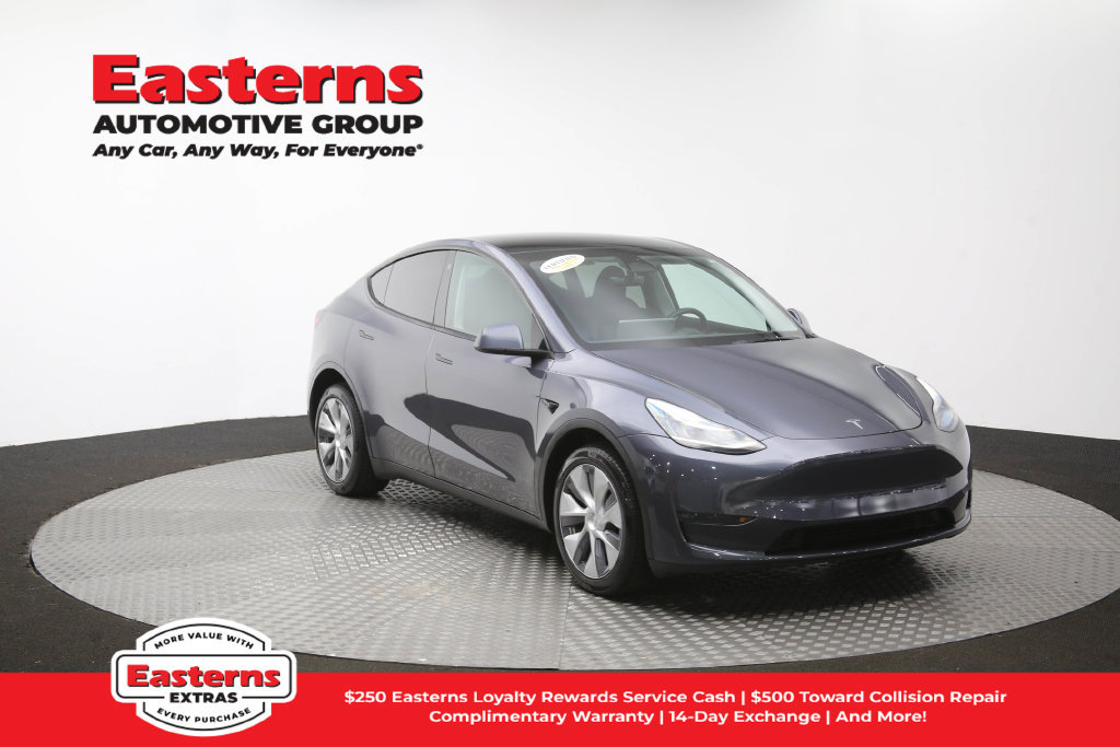 Used 2023 Tesla Model Y Long Range AWD/4WD image 45