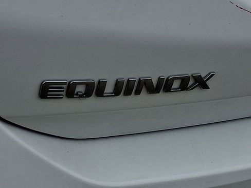 Used 2020 Chevrolet Equinox LS image 29