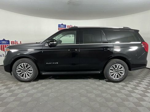 New 2026 Ford Expedition Platinum image 6