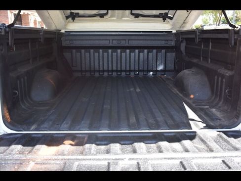Used 2020 Chevrolet Colorado W/T w/ WT Convenience Package AWD/4WD image 24