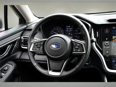 Used 2023 Subaru Outback Limited XT AWD/4WD image 17