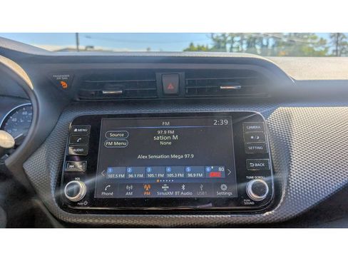 Used 2023 Nissan Kicks SV image 21