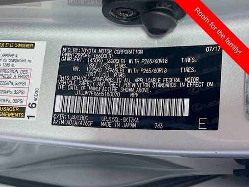 Used 2017 Lexus GX 460 Luxury w/ Preferred Accessory Package AWD/4WD image 33