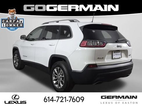 Used 2019 Jeep Cherokee Latitude Plus w/ Cold Weather Group AWD/4WD image 11