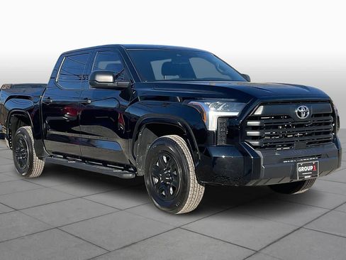 Used 2025 Toyota Tundra SR w/ SR Tow Package image 3