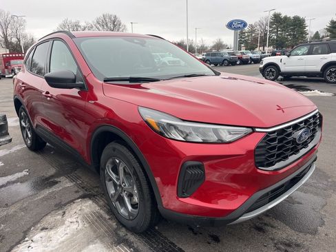 New 2026 Ford Escape ST-Line w/ Cold Weather Package image 6